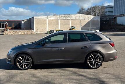 Seat Leon 162.074 km 11.999 &euro; Treia 24896