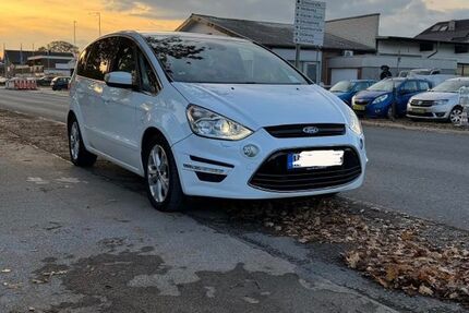 Ford S-Max 152.000 km 8.400 &euro; Dinslaken 46535