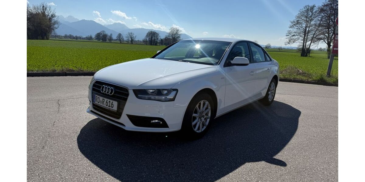 Audi A4 195.300 km 7.900 &euro; Rosenheim 83022