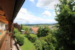 Wohnen auf einer Ebene mit Weitblick: Gepflegter Bungalow mit Einliegerwohnung, sonnigem Garten und Panorama in Toplage von Blumberg! 5 zimmer