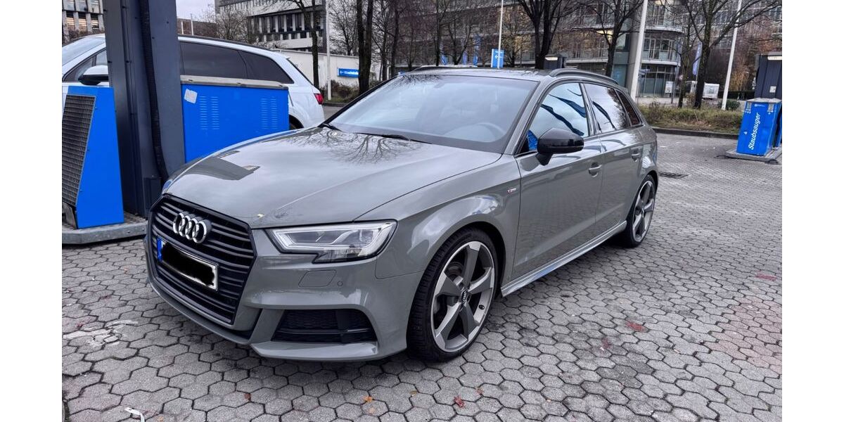 Audi A3 90.000 km 22.000 € München 80802