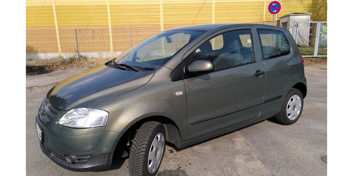 VW Fox 80.000 km 2.290 &euro; Rellingen 25462