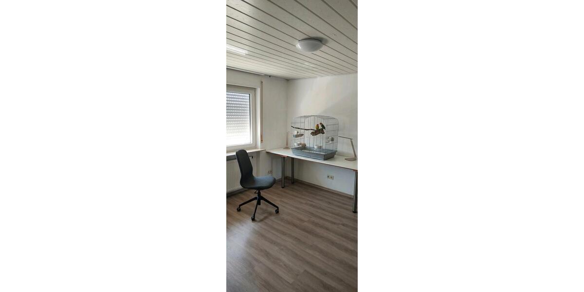 Etagenwohnung Wernau (Neckar) - 4 Zimmer, 75 m&sup2;, 370.000&euro; | Angebot:27228711