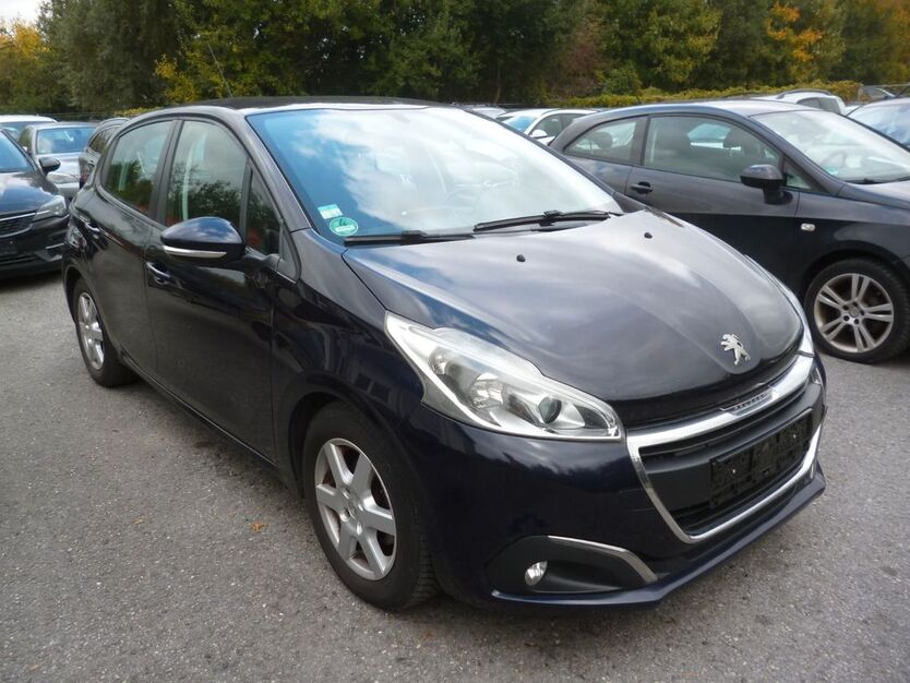 Peugeot 208 115.000 km 6.800 € Bottrop 46238