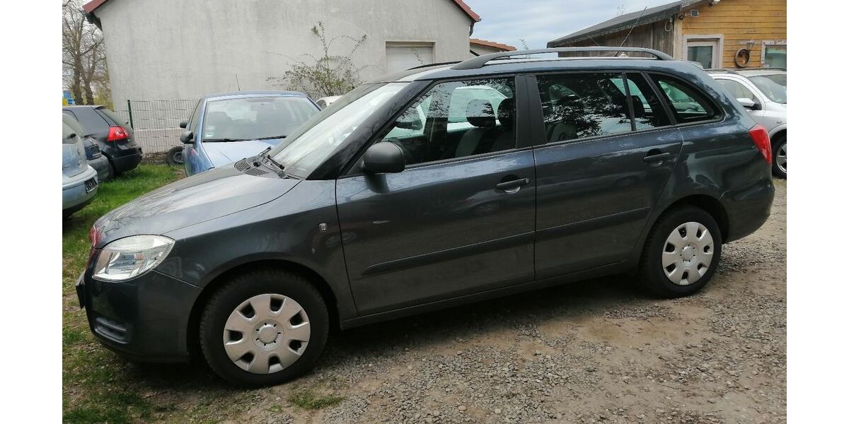 Skoda Fabia 112.000 km 3.850 &euro; Schönefeld OT-Waltersdorf 12529