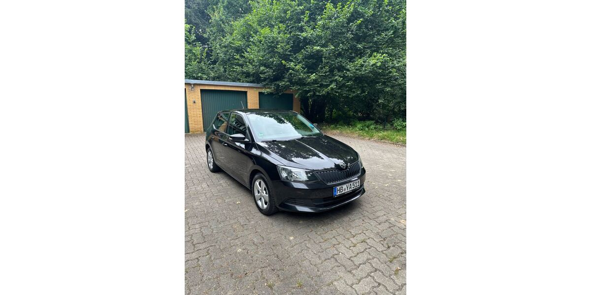 Skoda Fabia 149.700 km 6.700 &euro; Hamburg 22045