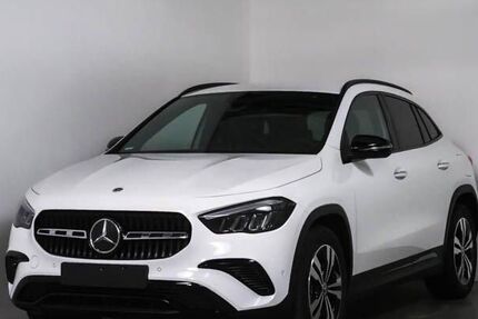 Mercedes-Benz GLA 220 8.450 km 39.950 &euro; Eisenach 99817