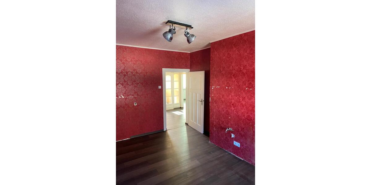 Etagenwohnung Bad Liebenstein - 4 Zimmer, 100 m&sup2;, 1.050&euro; | Angebot:25415446