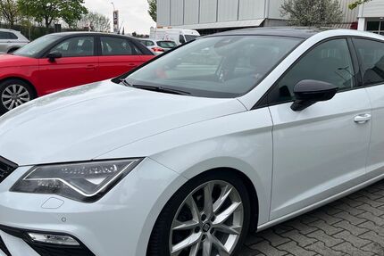Seat Leon 126.000 km 13.400 &euro; Stuttgart 70374