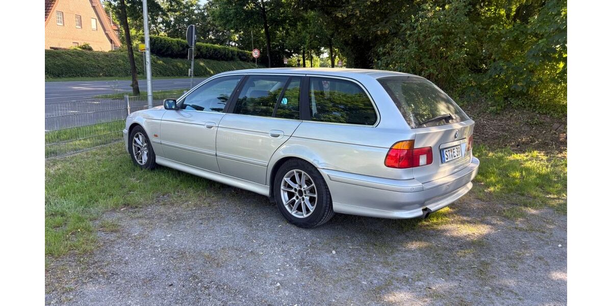 BMW 525 282.000 km 2.900 &euro; Laer 48366