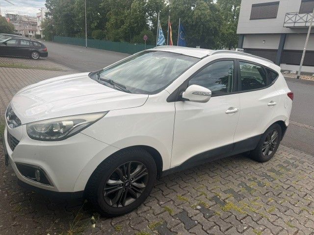 Hyundai ix35 214.500 km 6.500 &euro; Aschaffenburg 63741