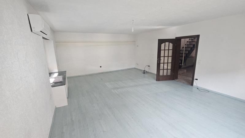 ObjNr:19742 - Ansprechendes Haus mit 2 Wohneinheiten und 1 Gewerbeeinheit in LU-Mundenheim - Reihenhaus Ludwigshafen | Angebot:22442358