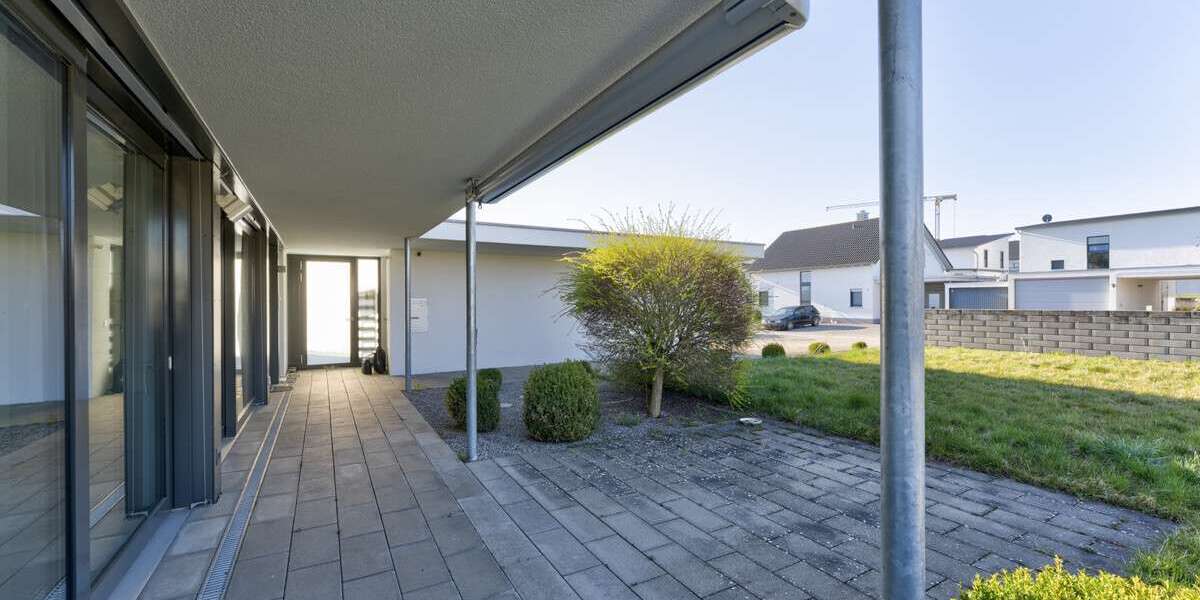 Einfamilienhaus Hüfingen - 8 Zimmer, 222 m&sup2;, 925.000&euro; | Angebot:26768896