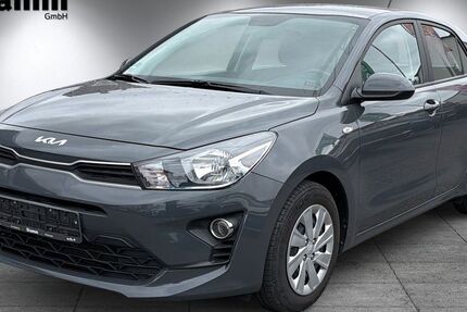 Kia Rio 25.902 km 12.490 &euro; Arnsberg-Neheim 59755