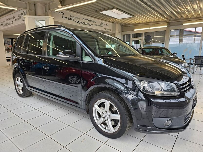 VW Touran 256.000 km 7.990 € Berghülen 89180