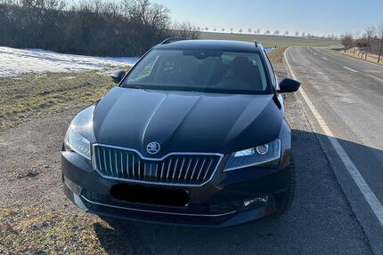 Skoda Superb 210.300 km 15.280 &euro; Harzgerode 06493