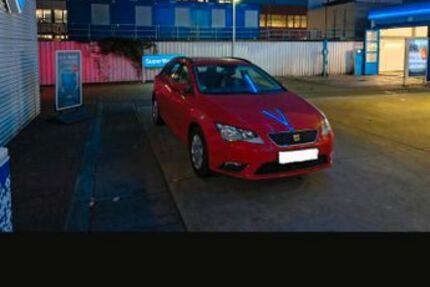 Seat Leon 18.000 km 11.200 &euro; Celle 29223