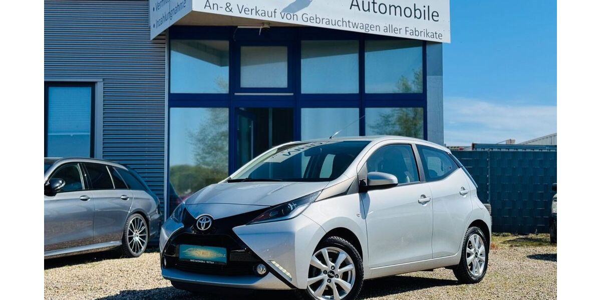 Toyota Aygo (X) 19.218 km 7.990 &euro; Nottuln 48301