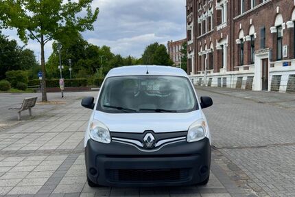 Renault Kangoo 180.000 km 6.999 &euro; Ahrensbök 23623