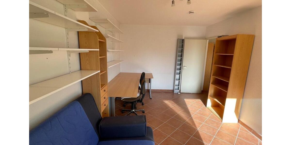 Etagenwohnung Waldkirch - 3 Zimmer, 84 m&sup2;, 1.100&euro; | Angebot:26267584