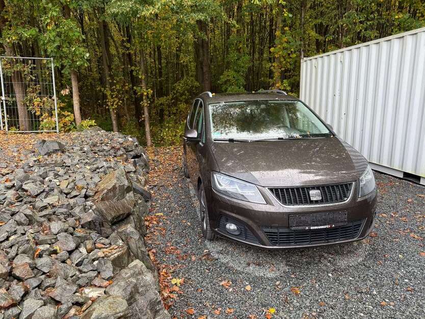 Seat Alhambra 255.000 km 8.990 € Pressig 96332