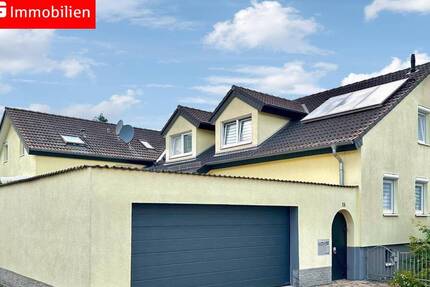 Rarität - 2 neuwertige Häuser auf einem Grundstück - Gesuchte Wohnlage! 8 zimmer