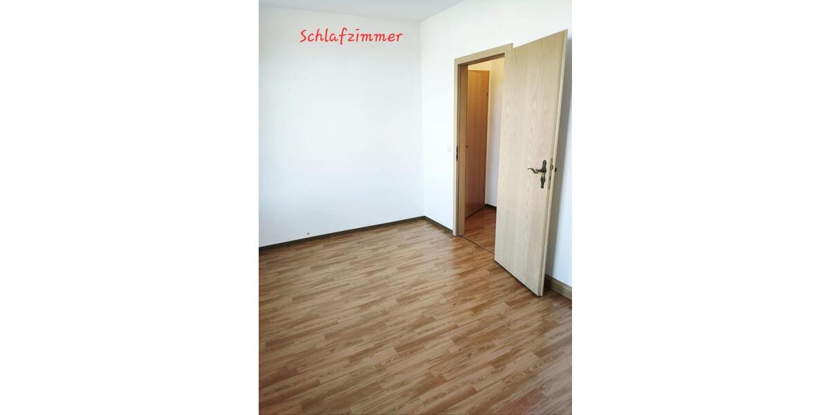 Etagenwohnung Werdau - 2 Zimmer, 40 m&sup2;, 220&euro; | Angebot:26375806