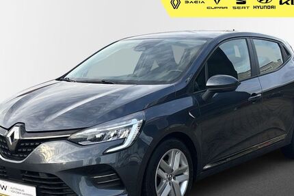 Renault Clio 61.289 km 10.200 &euro; Stuttgart 70469