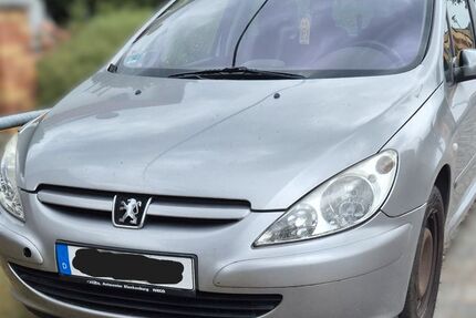 Peugeot 307 242.423 km 999 &euro; Luckenwalde 14943