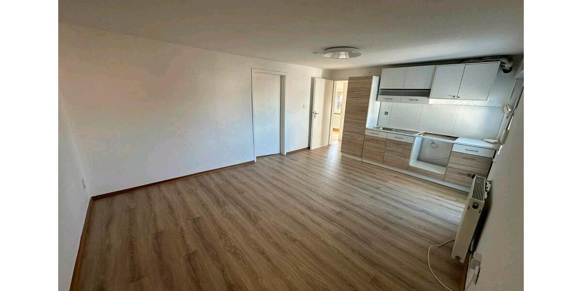 Etagenwohnung Landstuhl - 1 Zimmer, 80 m&sup2;, 1.000&euro; | Angebot:25398593