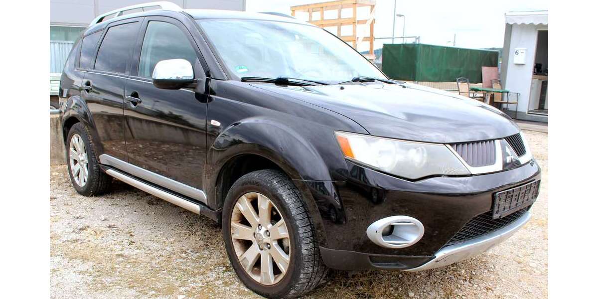 Mitsubishi Outlander 311.000 km 3.499 &euro; Metzingen 72555