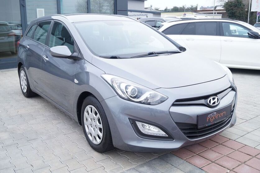 i30