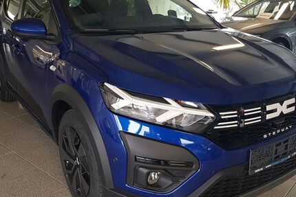 Dacia Sandero 1.237 km 17.950 &euro; Velburg 92355