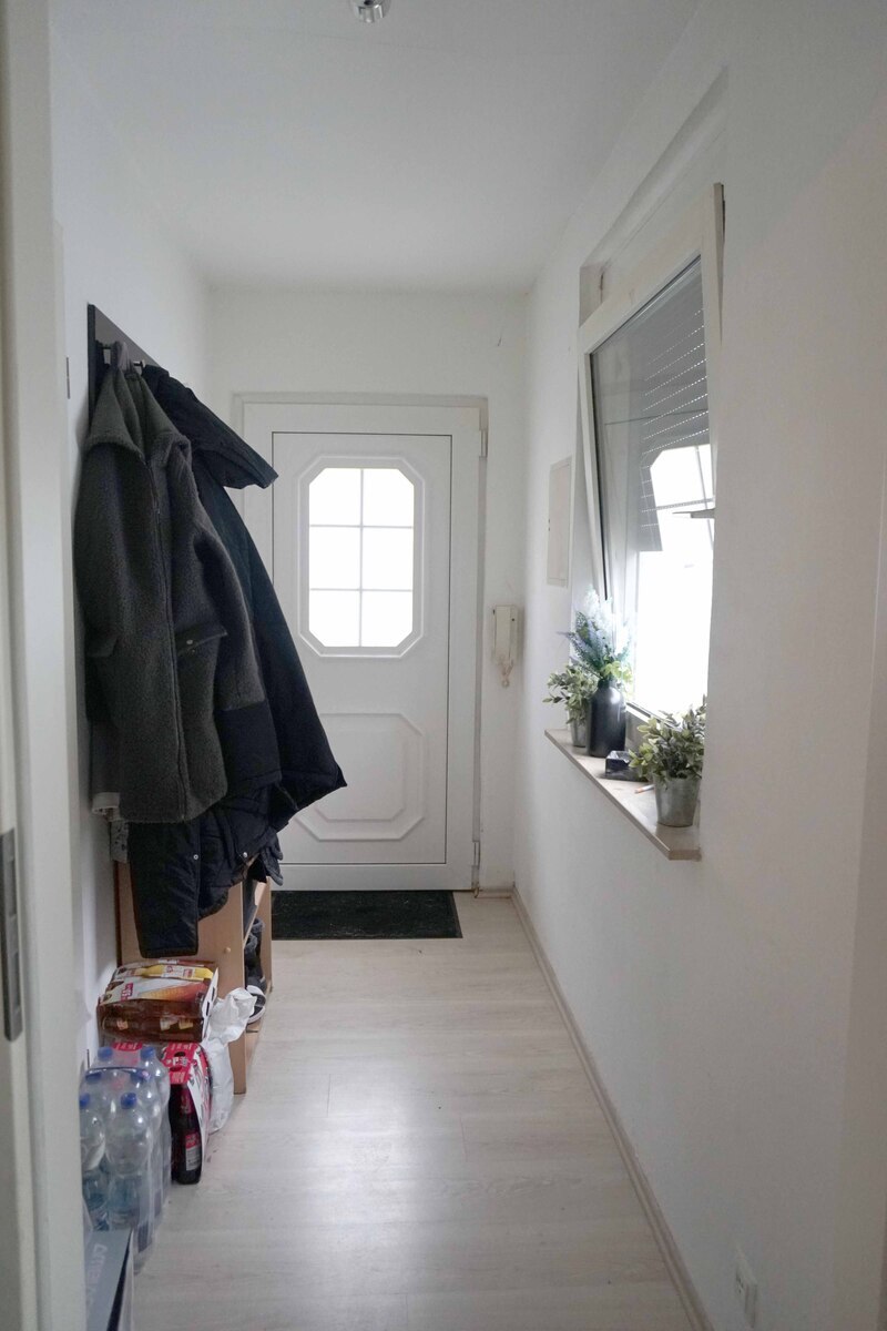 ~~ VERMIETETE ETAGENWOHNUNG IN ZWEITER BAUREIHE IN ZENTRALER LAGE ~~ 3 zimmer