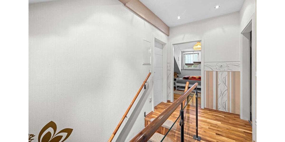 Einfamilienhaus Lachendorf - 4 Zimmer, 155 m&sup2;, 1.500&euro; | Angebot:25325985