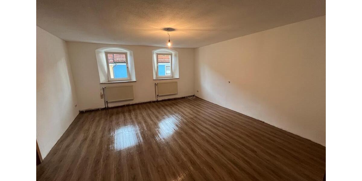Reihenhaus Thiersheim - 5 Zimmer, 163 m&sup2;, 1.150&euro; | Angebot:22709151