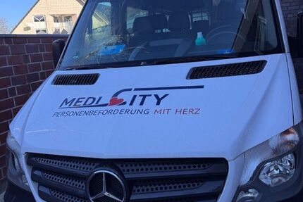 Mercedes-Benz Sprinter 187.000 km 25.990 € Oldenburg 26133