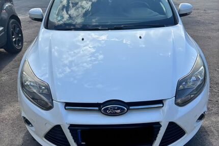 Ford Focus 159.000 km 5.290 &euro; Warburg 34414