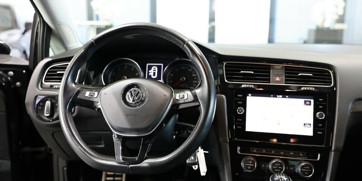 VW Golf VII 1.5 TSI BMT JOIN SPORT / STANDHEIZUNG 117.000 km 14.997 &euro; Hamm 59077