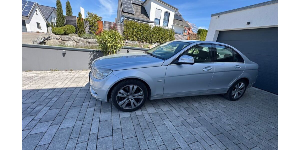 Mercedes-Benz C 320 205.000 km 6.500 &euro; Haigerloch 72401