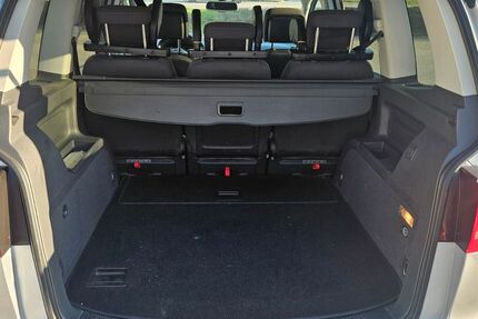 VW Touran 240.000 km 8.570 &euro; Neuötting 84524