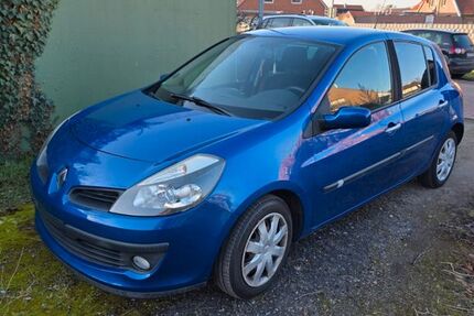 Renault Clio 135.549 km 3.000 &euro; Garbsen 30823