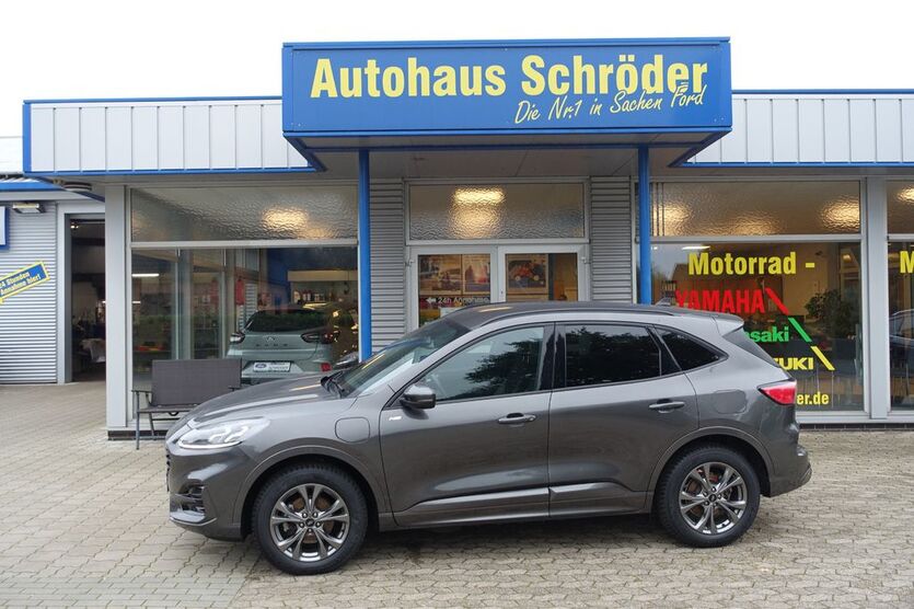 Ford Kuga 65.200 km 25.900 € Rhade 27404