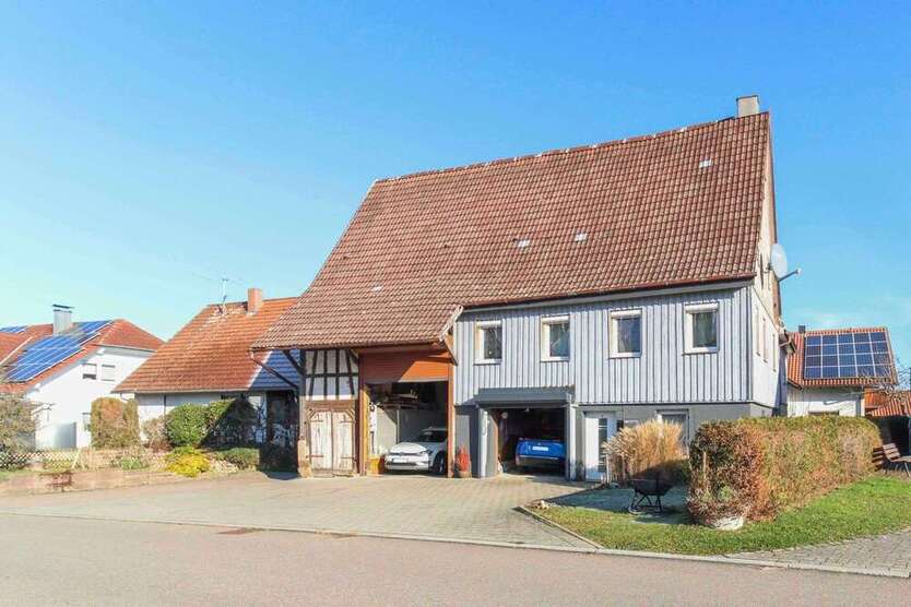Haus zum Kaufen in Sulz am Neckar 159.000 € 100.13 m²