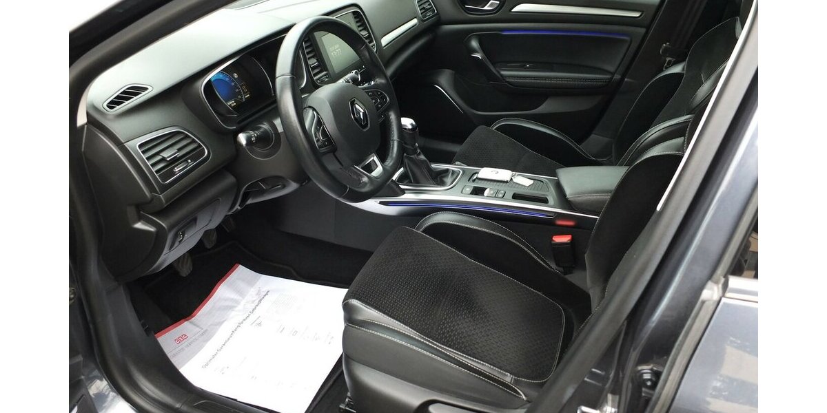 Renault Megane INTENS NAVI 1.HD PARKPILOT KLIMAAUTOMATIK 108.795 km 10.798 &euro; Köln 50858