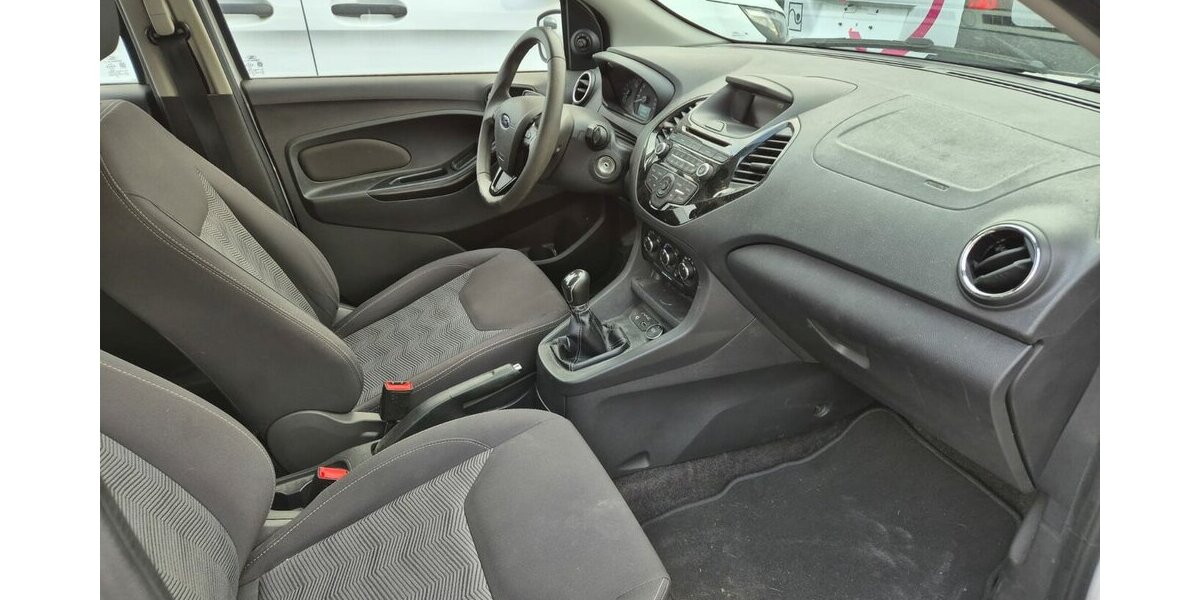 Ford Ka+ Cool & Sound, Klima 65.627 km 7.290 &euro; Rodgau 63110