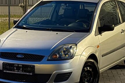 Ford Fiesta 214.000 km 590 &euro; Euskirchen 53881