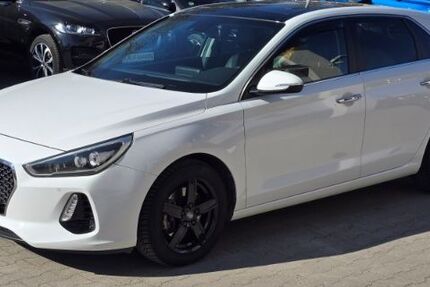 Hyundai i30 37.000 km 15.890 &euro; Dresden 01309