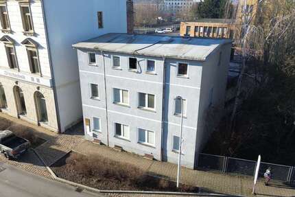 Wohnung Glauchau - 3 Zimmer, 96 m&sup2;, 500&euro; | Angebot:24902359