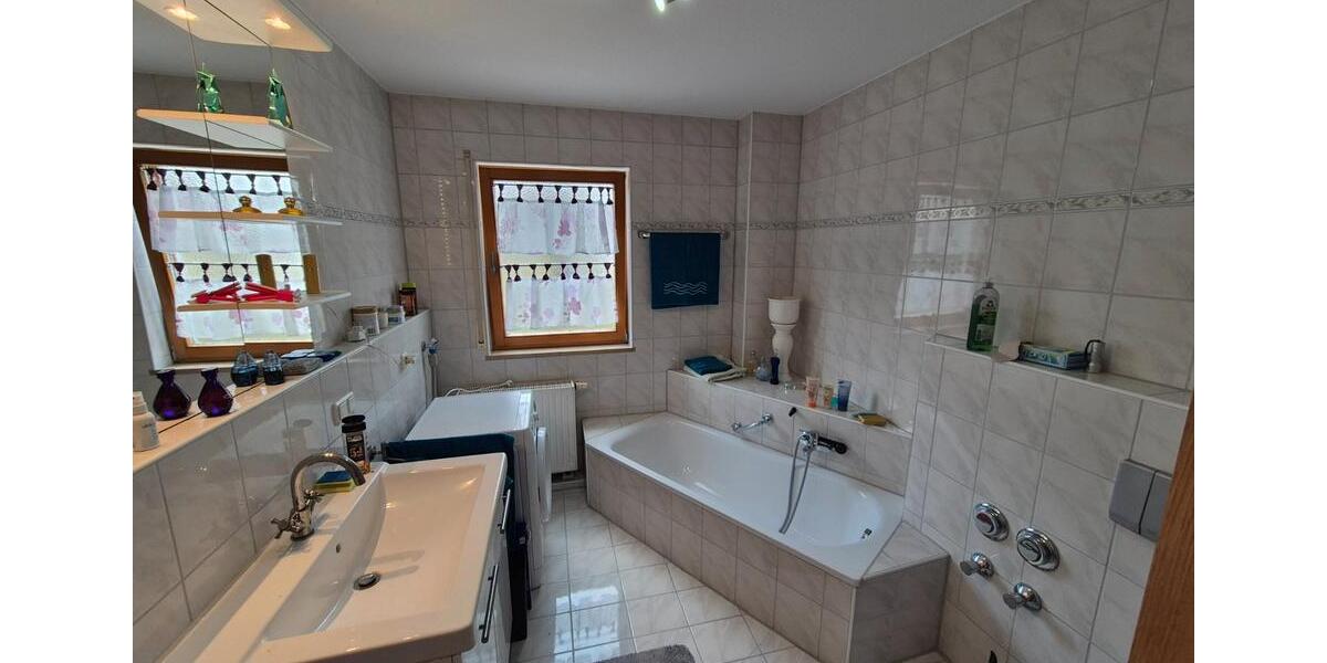 Erdgeschoßwohnung Ammerndorf - 3 Zimmer, 78 m&sup2;, 295.000&euro; | Angebot:26609996